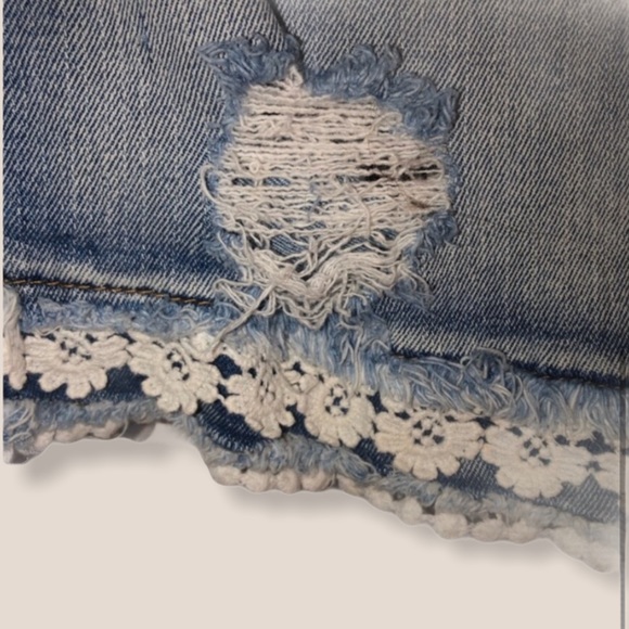 High Waisted Shorts - Picture 3 of 3